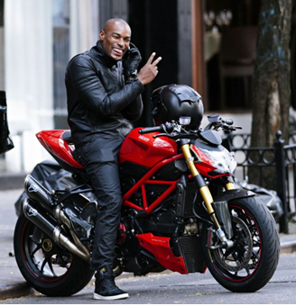 Top 5 Male Celebrities using motorcycles