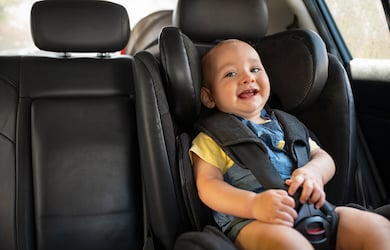 TRICKS AND TIPS TO KEEP YOUR KIDS ENTERTAINED DURING LONG DRIVES